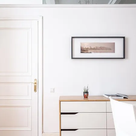 Design Meets Comfort - Prestigious City Center