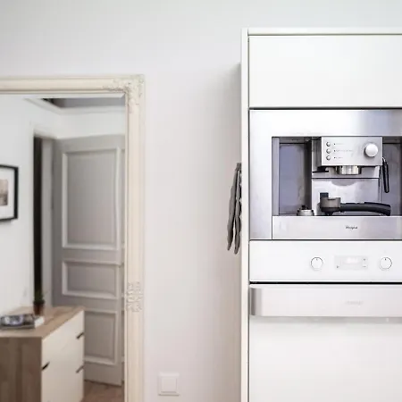 Appartement Design Meets Comfort - Prestigious City Center Riga