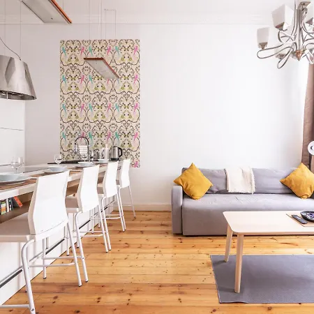 Design Meets Comfort - Prestigious City Center