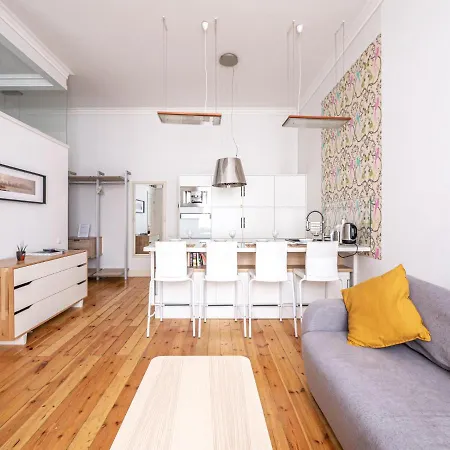 Appartement Design Meets Comfort - Prestigious City Center Riga